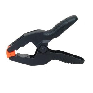 Pinza plástica de 4"